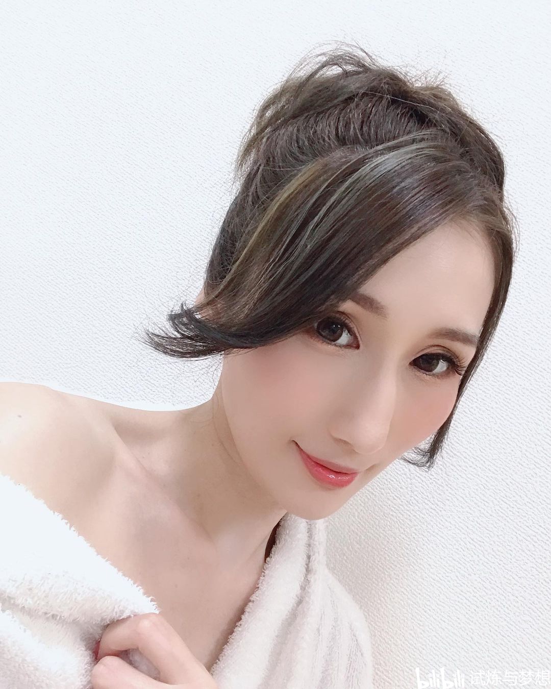 我的精选 julia  老师的自拍