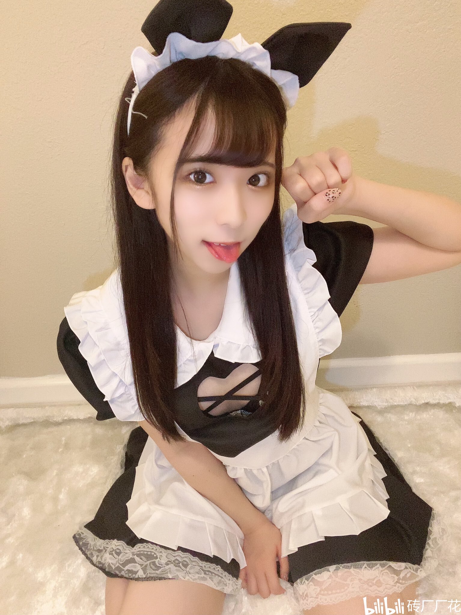 日本女演员26天音ゆいamaneyui