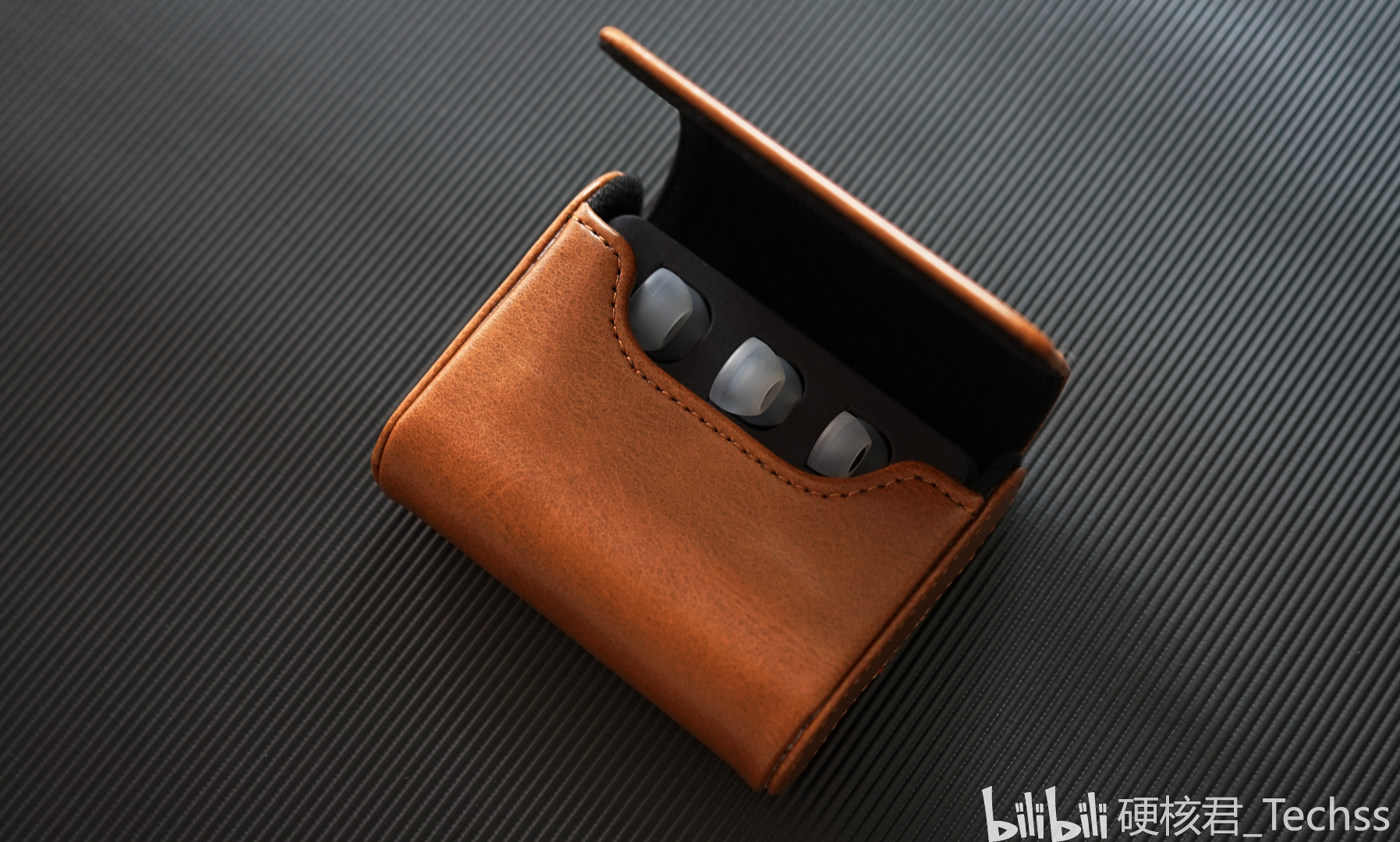 强音来袭,兴戈洛神EM2圈铁耳机评测