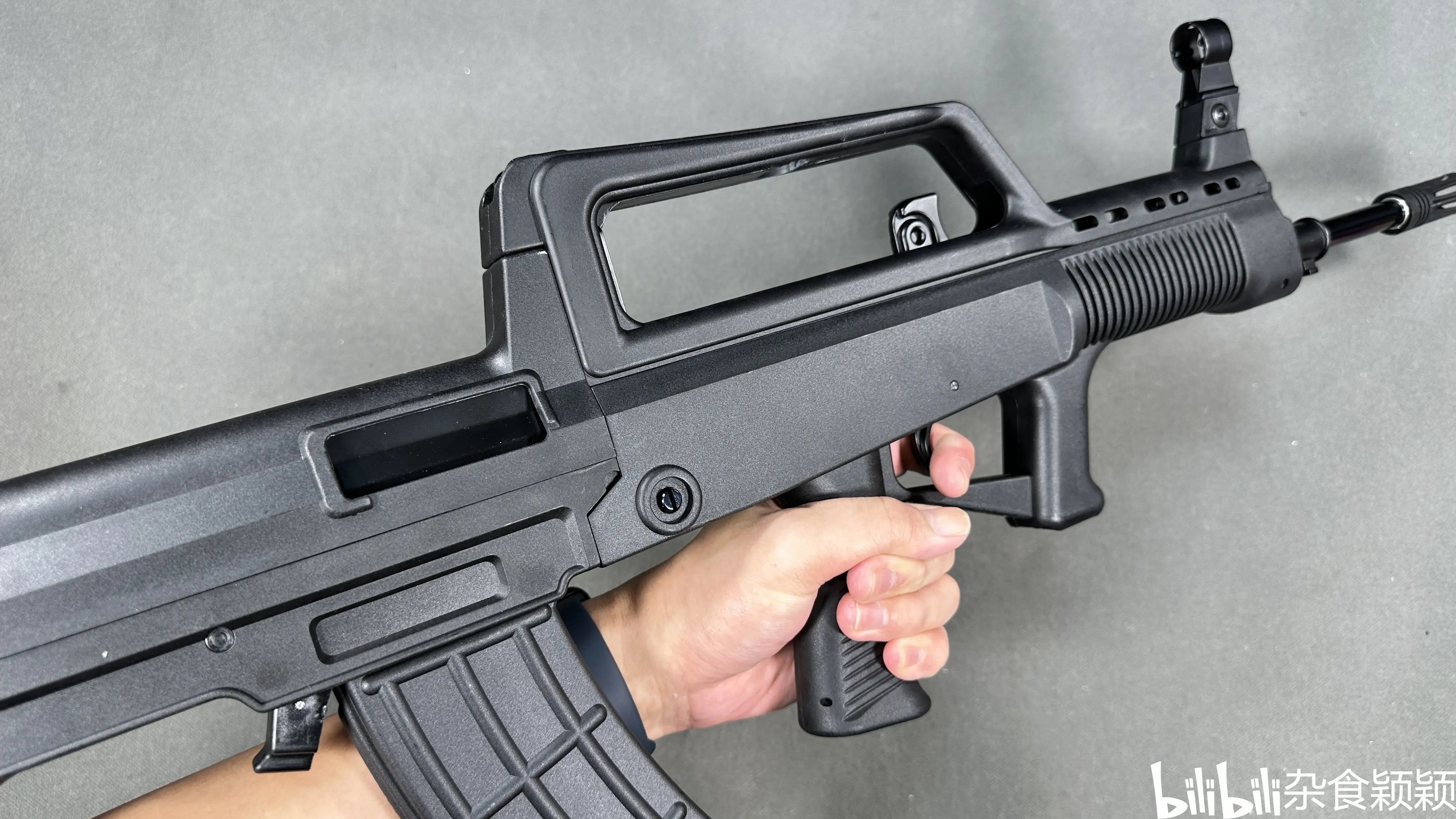 【颖】兵锋分体95玩具测评