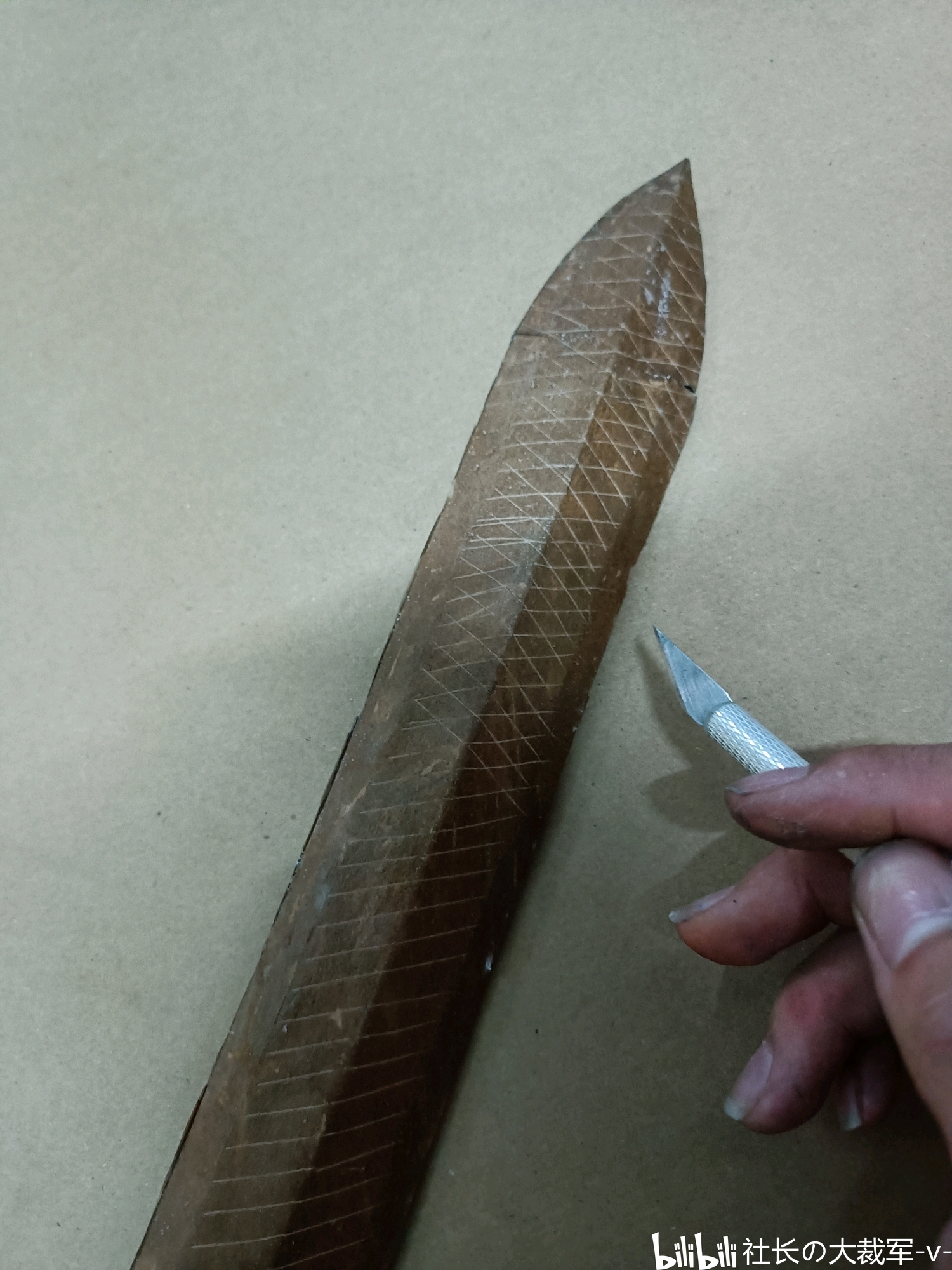 本人专栏首发手工打造一把纸质青铜剑过程记录第1期