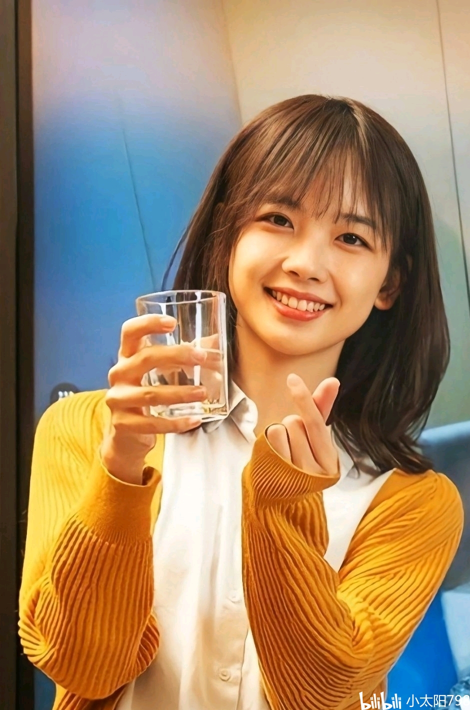 王冰冰冰冰是吃糖长大的吗这么甜