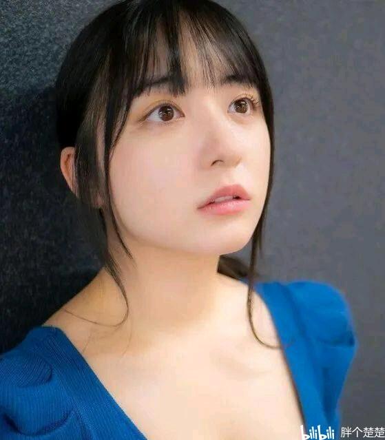 日本纯欲系美少女,丰腴身材超震撼! - 哔哩哔哩