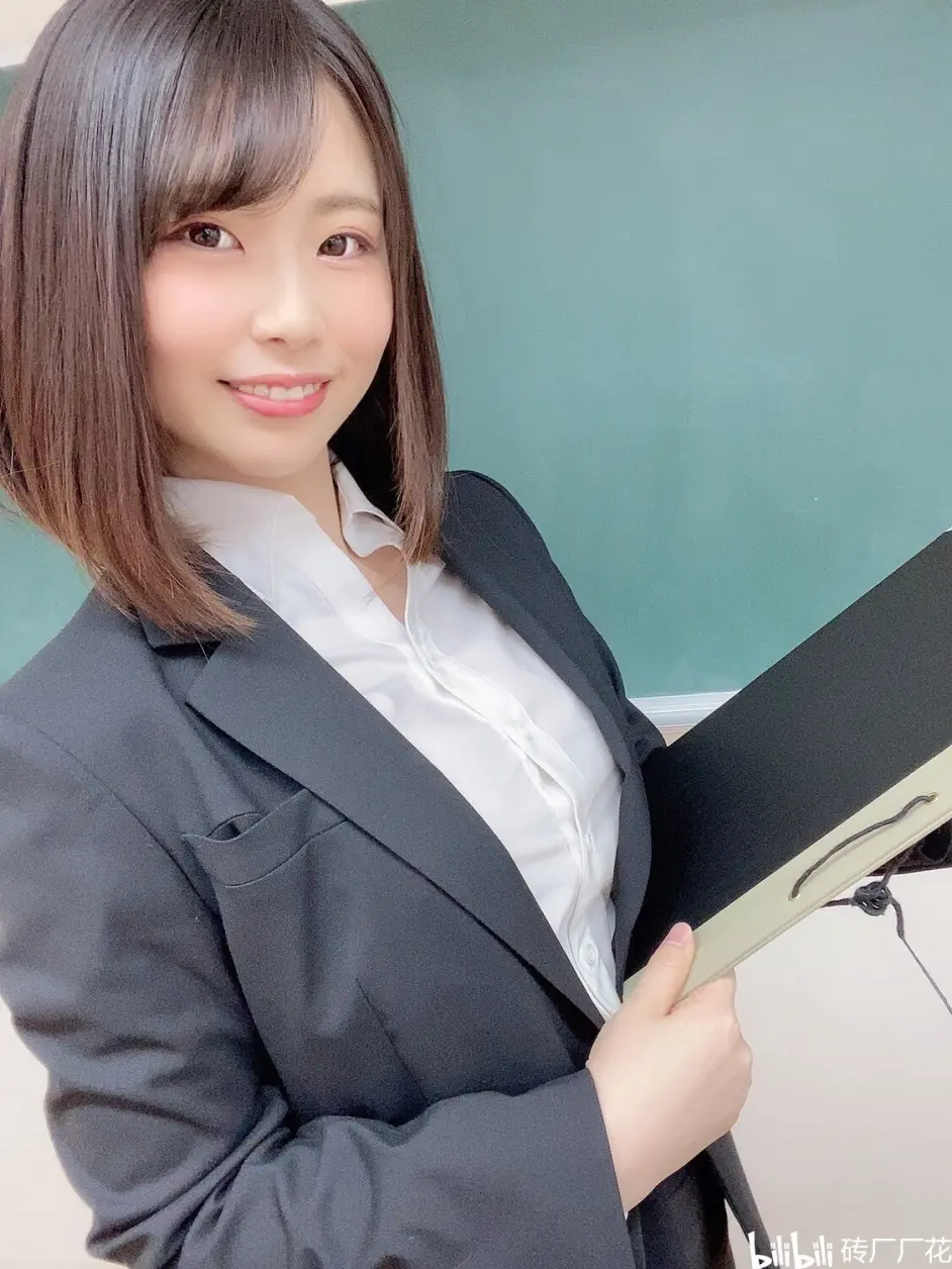 日本女演员 73 葵いぶき 葵伊吹 翼あおい 童颜大灯 哔哩哔哩