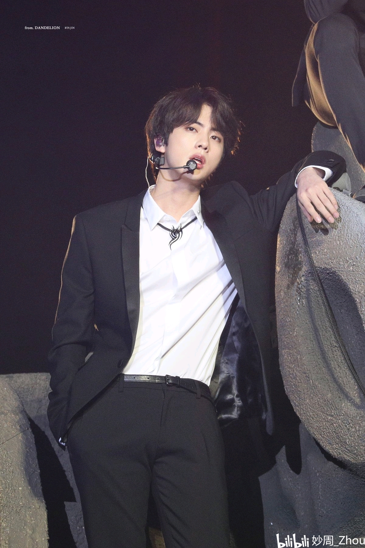 防弹少年团金硕珍jin泡到偶像的兄弟是种什么感觉