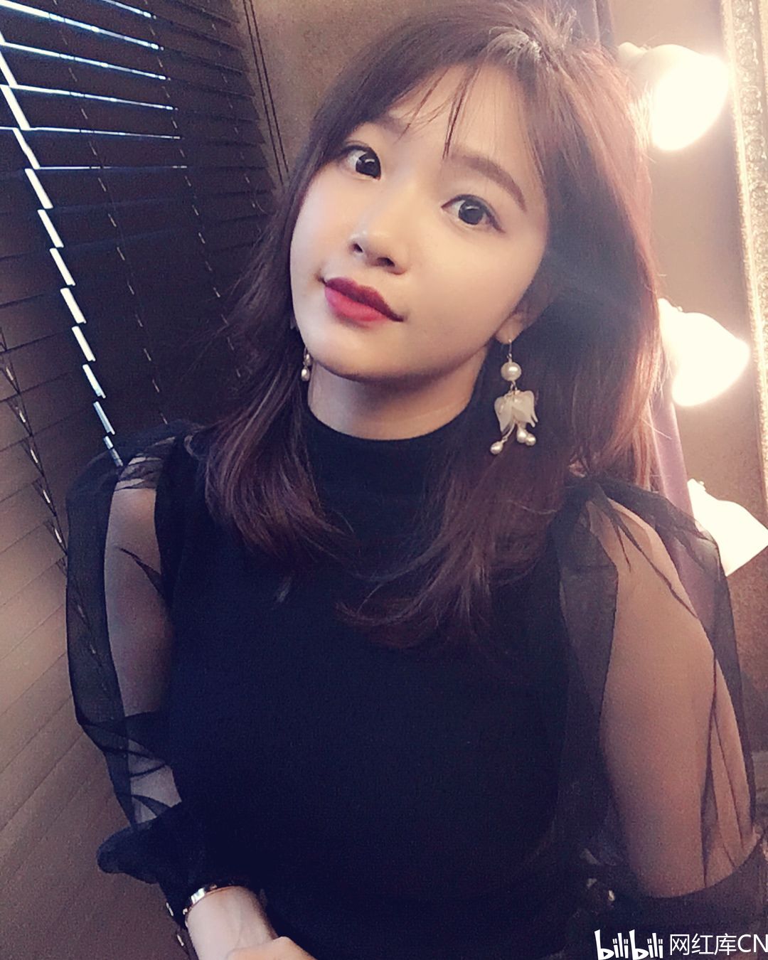 韩国网红性感辣妈ohttomom甜美火辣 - 哔哩哔哩