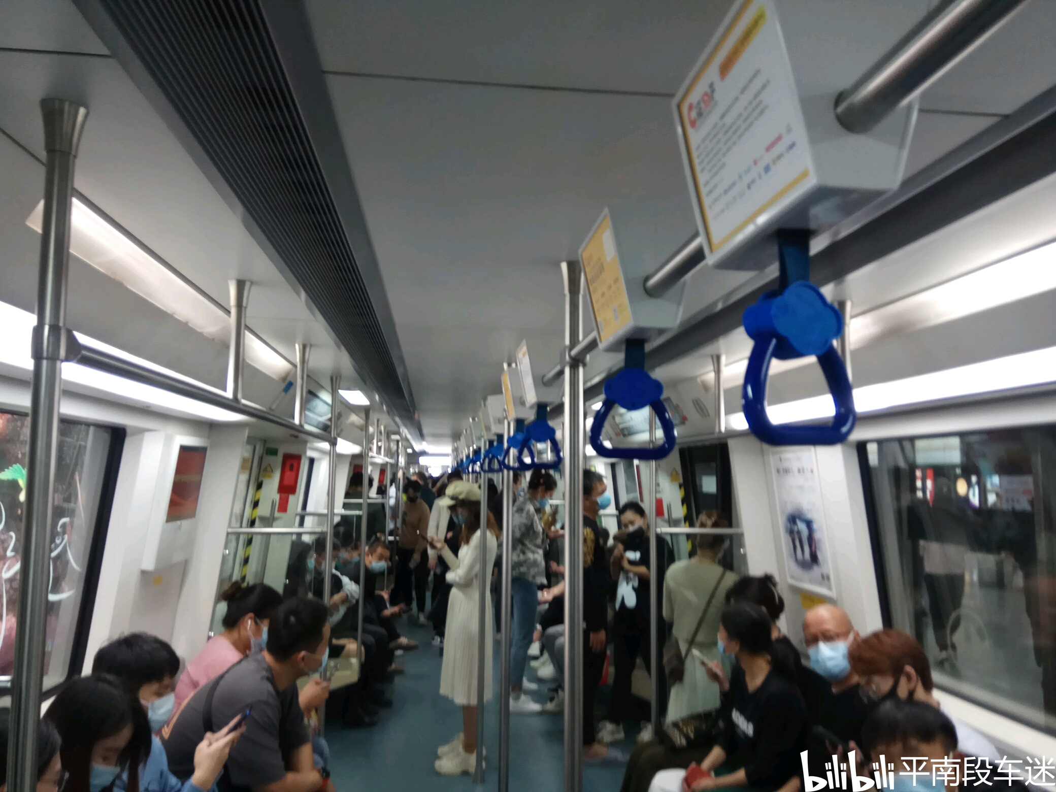 深圳地铁6号线首列车今日亮相，将从新会出发回归深圳_南方plus_南方+