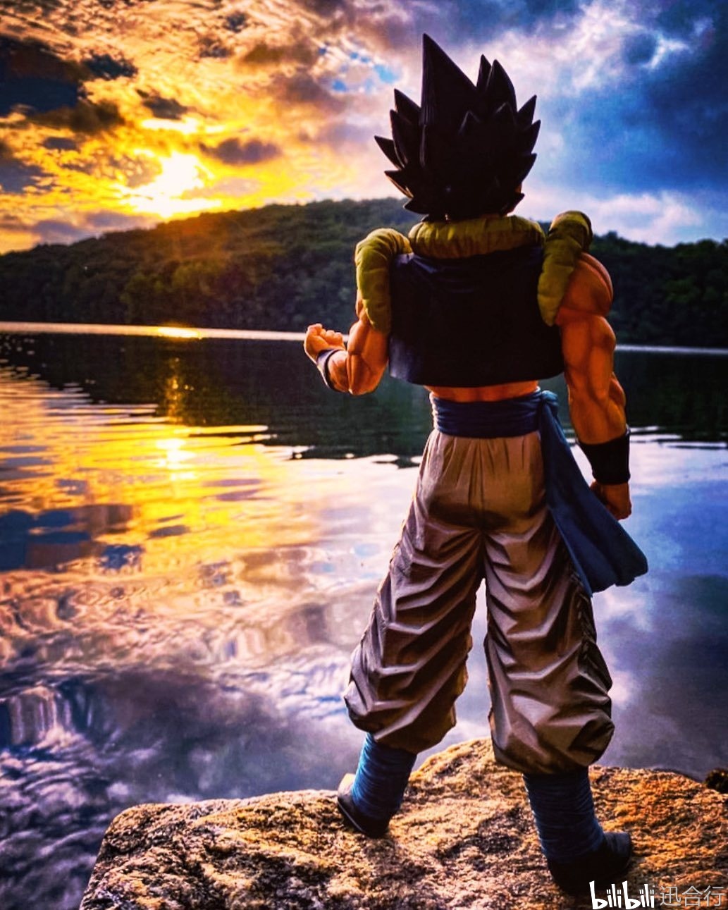 《龙珠》手办拍摄突破次元壁,这才是给手办拍照的正确姿势