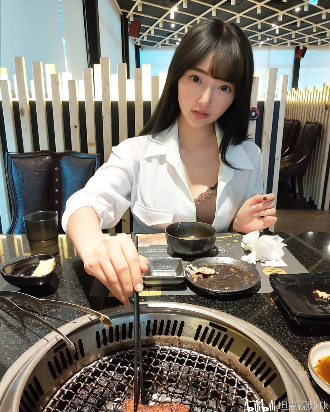 甜力电竞直播主映晨mita水汪大眼无辜惹人爱男粉无一能招架