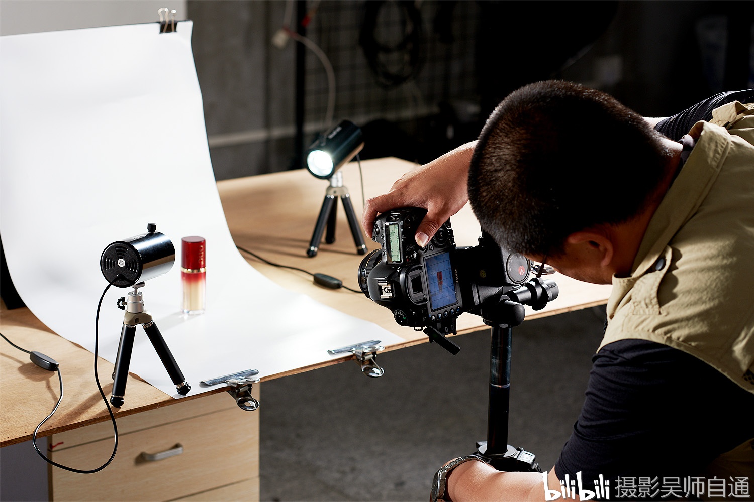 耐思ld40摄影棚,两点方向 七点半方向布光