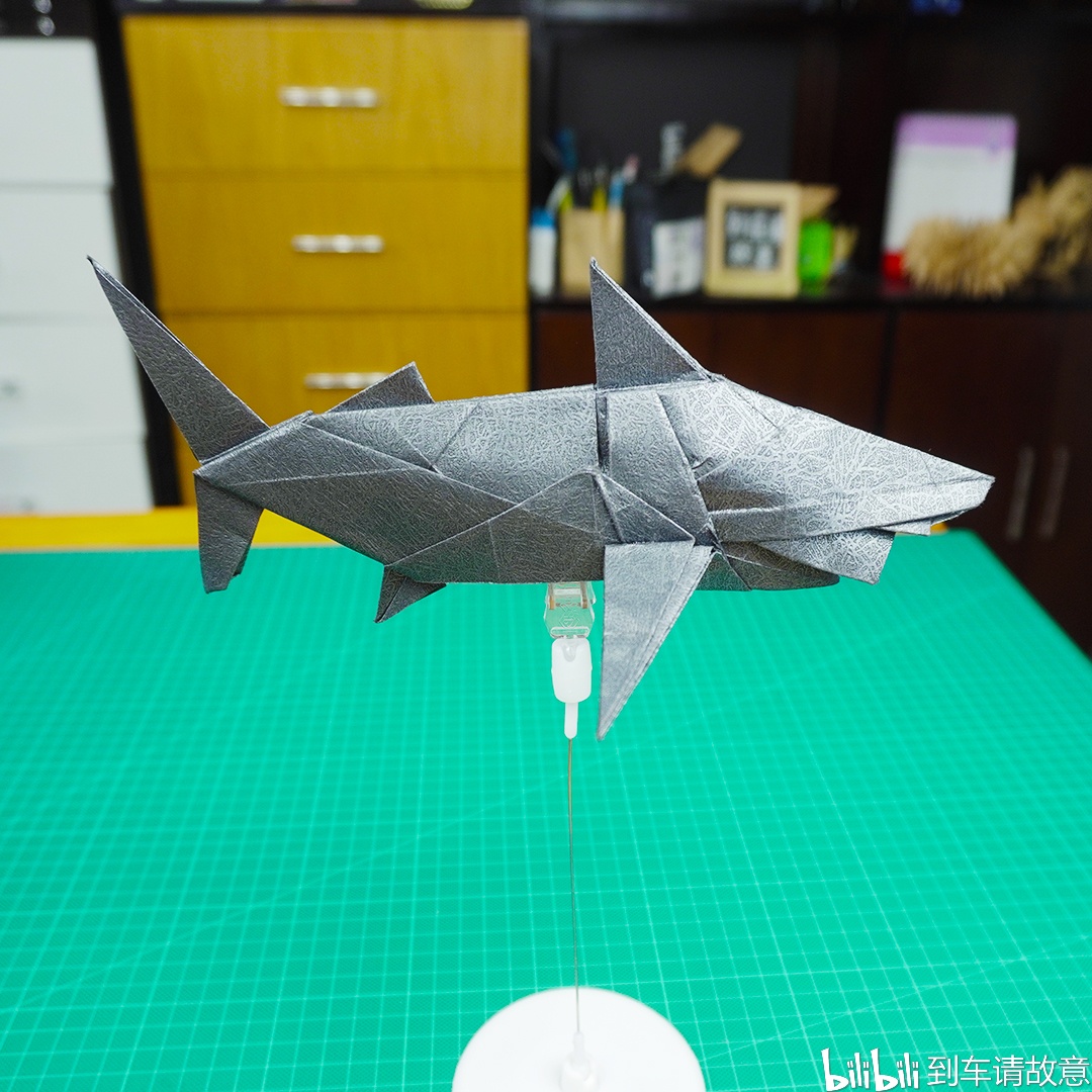 大鲨鱼折纸教程 - 知乎