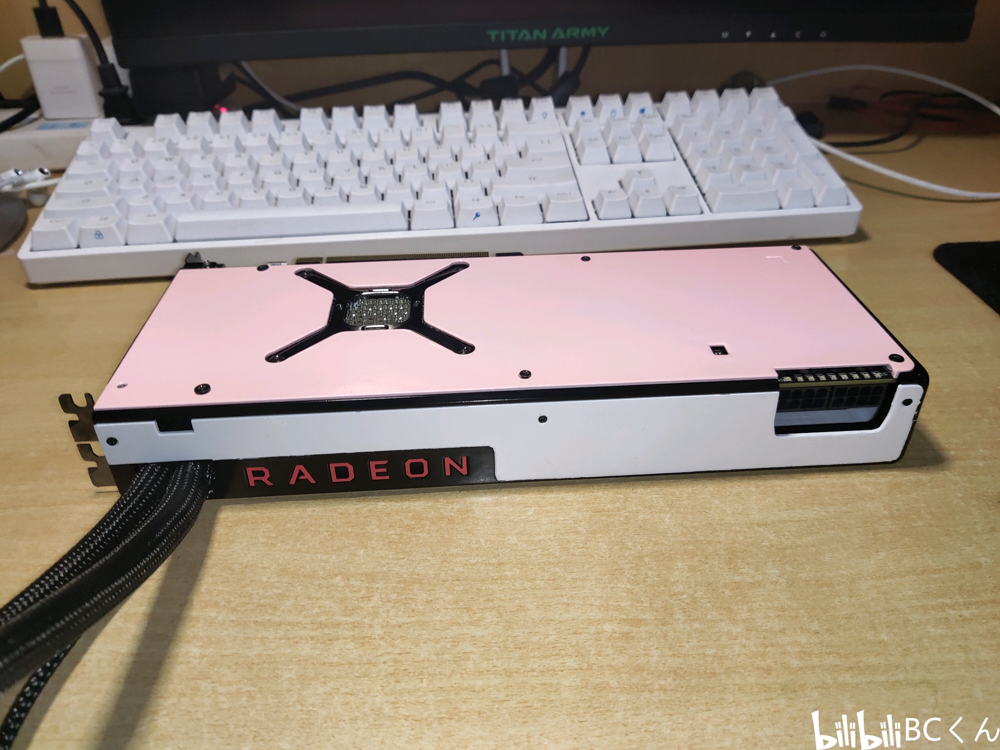 瞎折腾公版vega64改水改漆