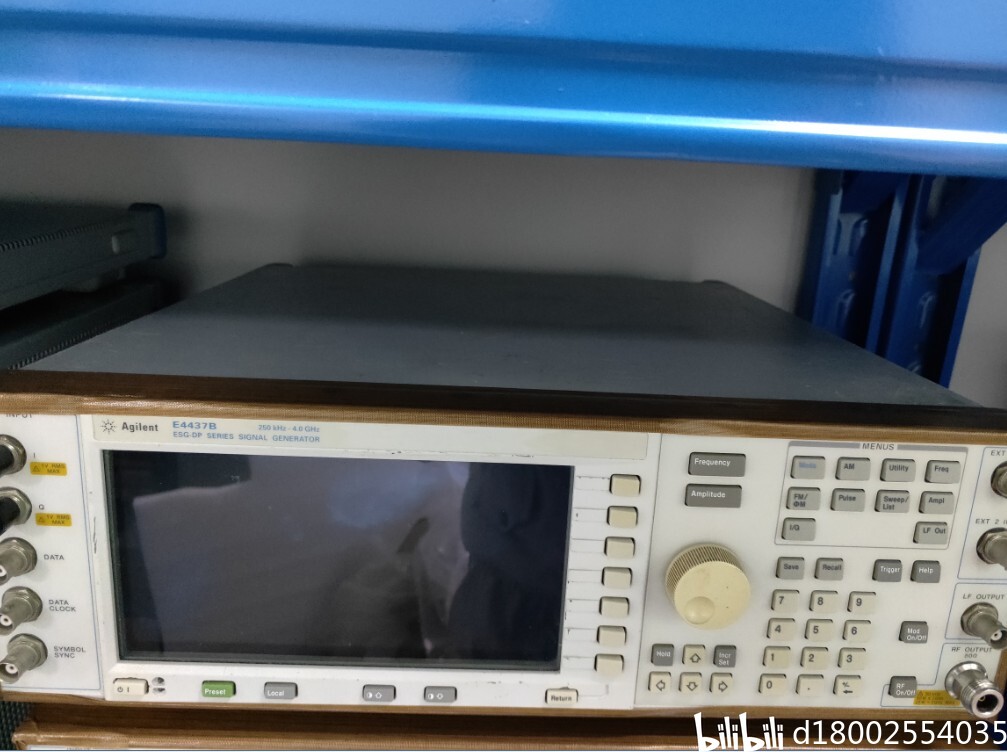  agilent e4437b 