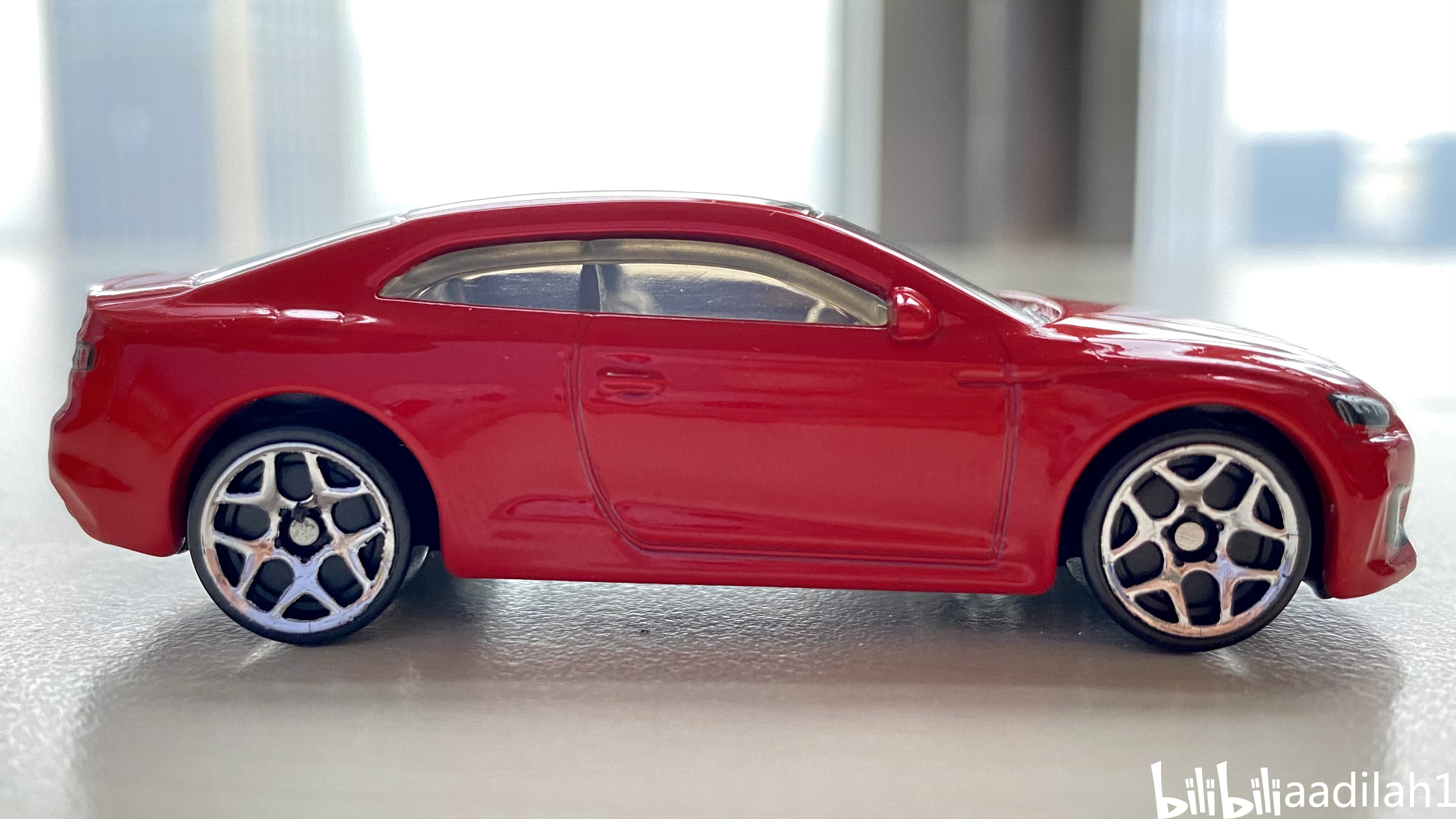 【阿呆拉的车库】风火轮奥迪rs5 coupe