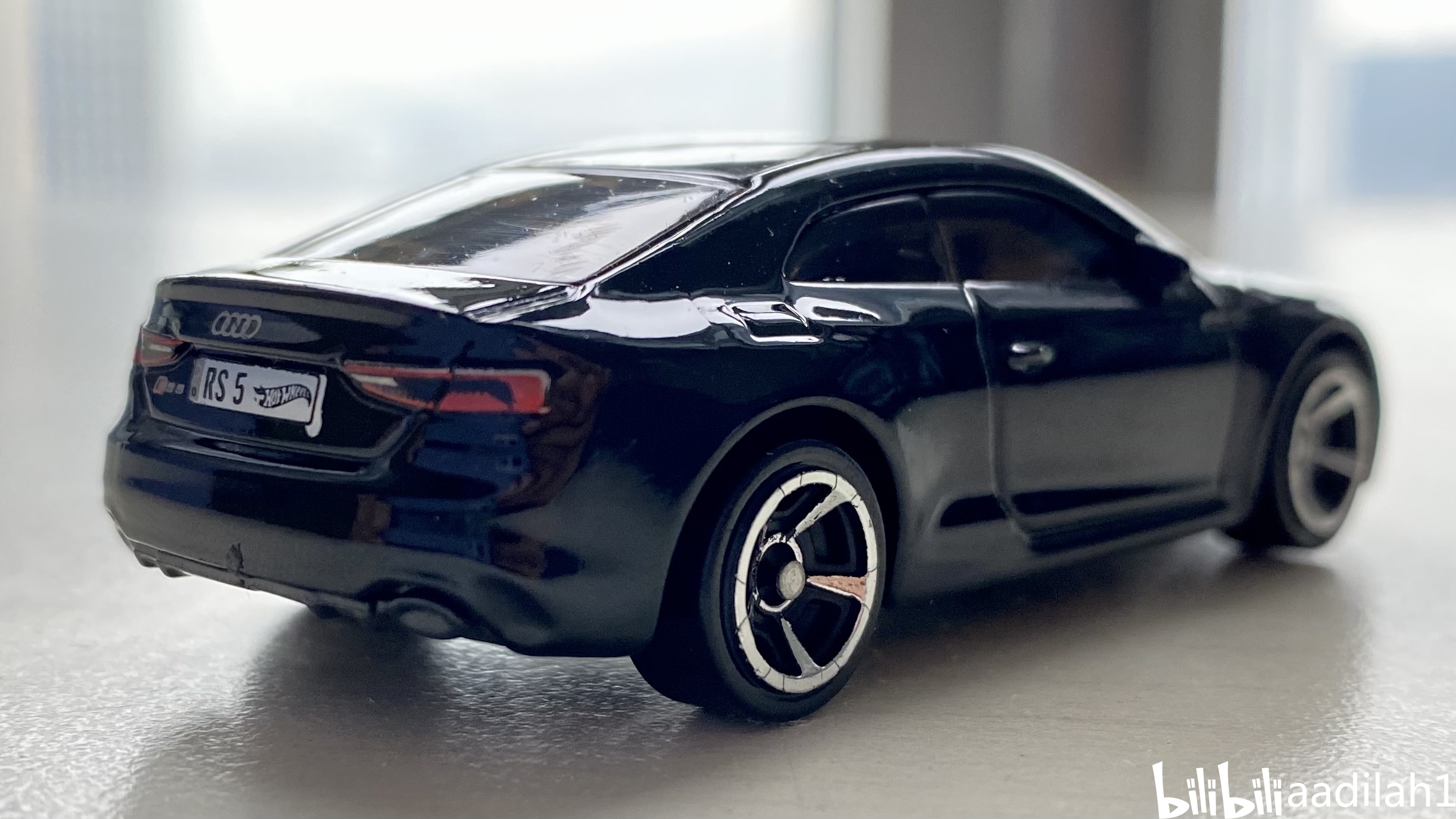 【阿呆拉的车库】风火轮奥迪rs5 coupe