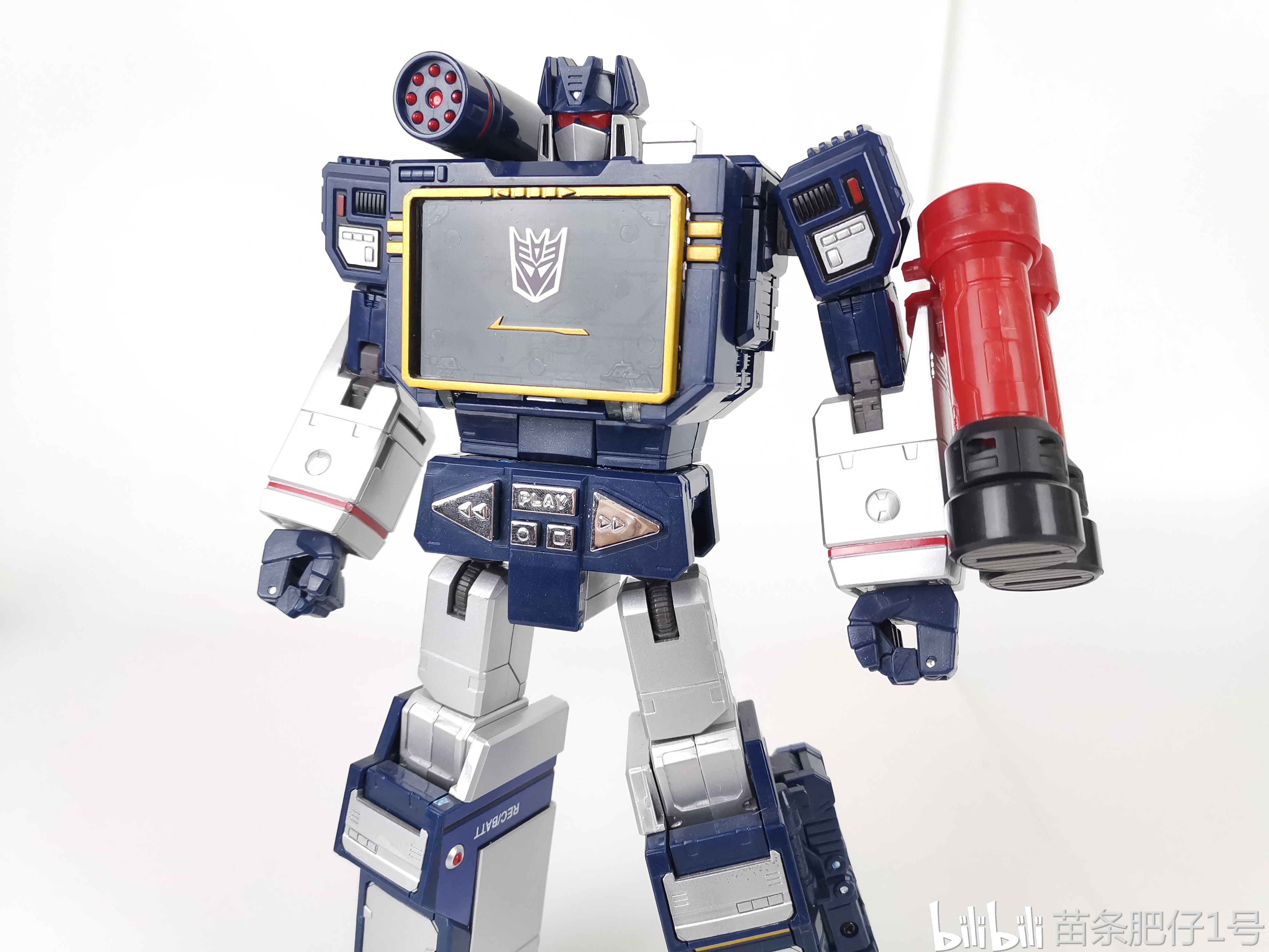 给爷放首歌变形金刚mp13声波和他的磁带小队