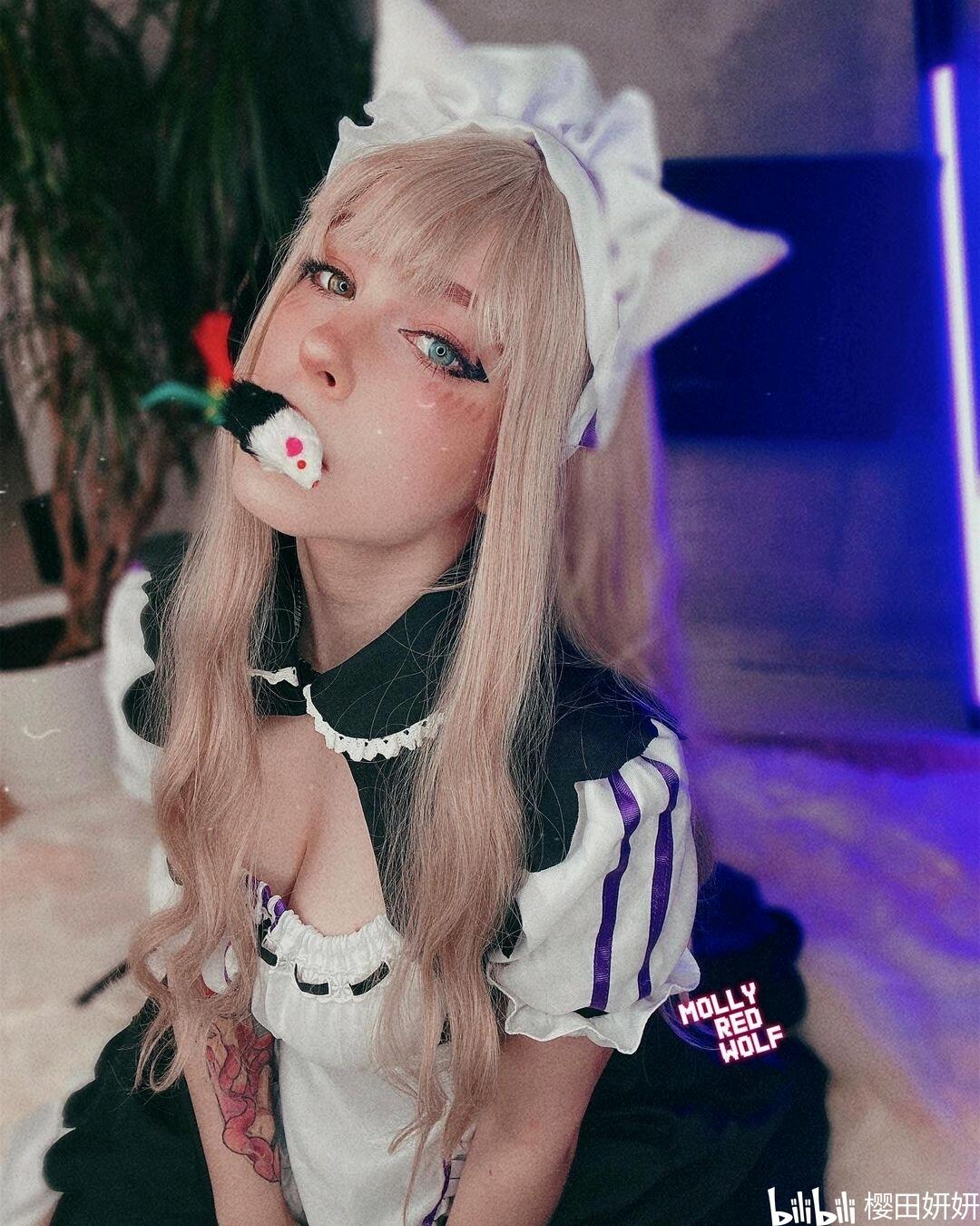 世界美女第10期:MollyRedWolf个人资料及写真照片 - 哔哩哔哩
