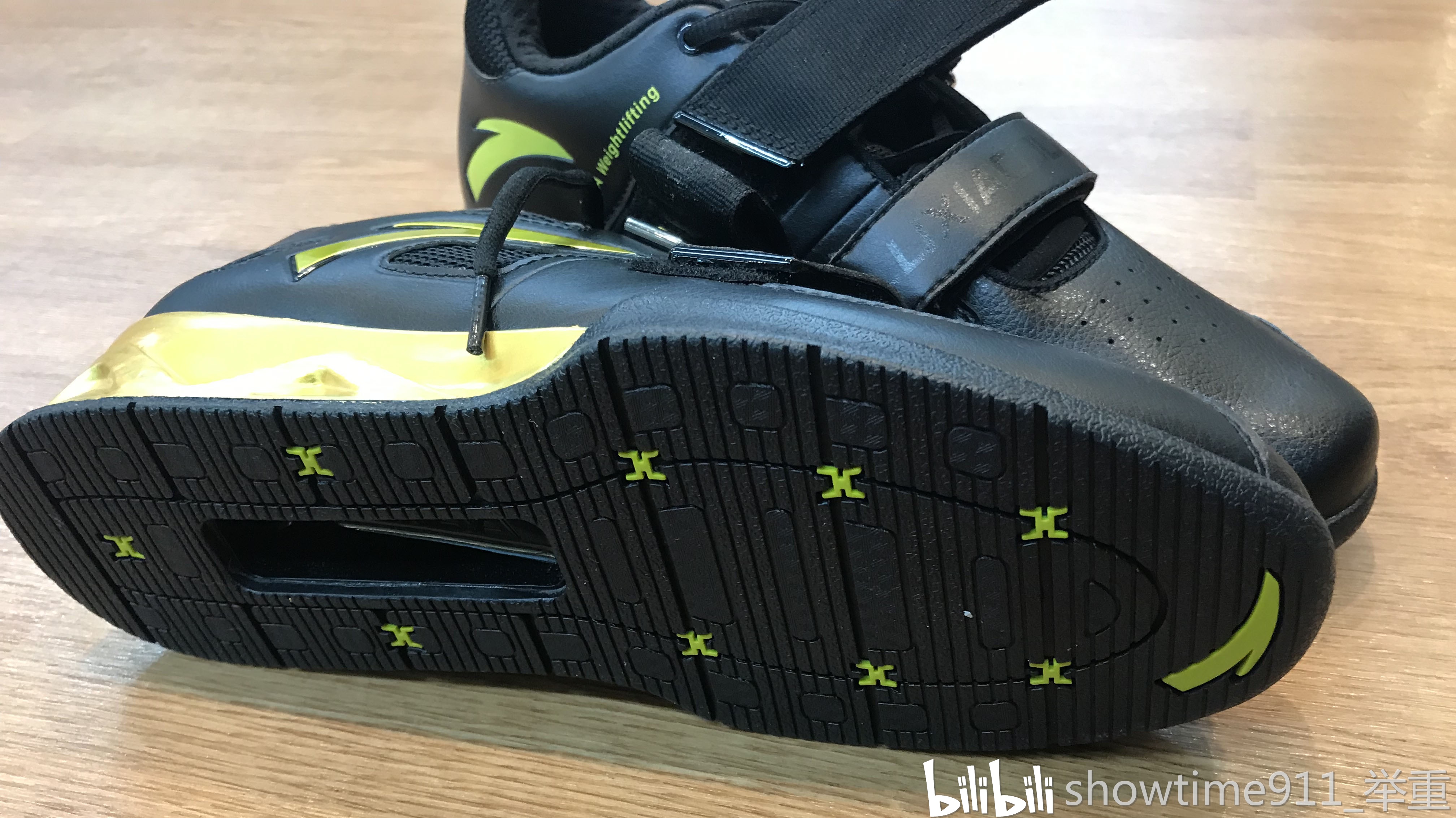 运动大牌-CFW时尚