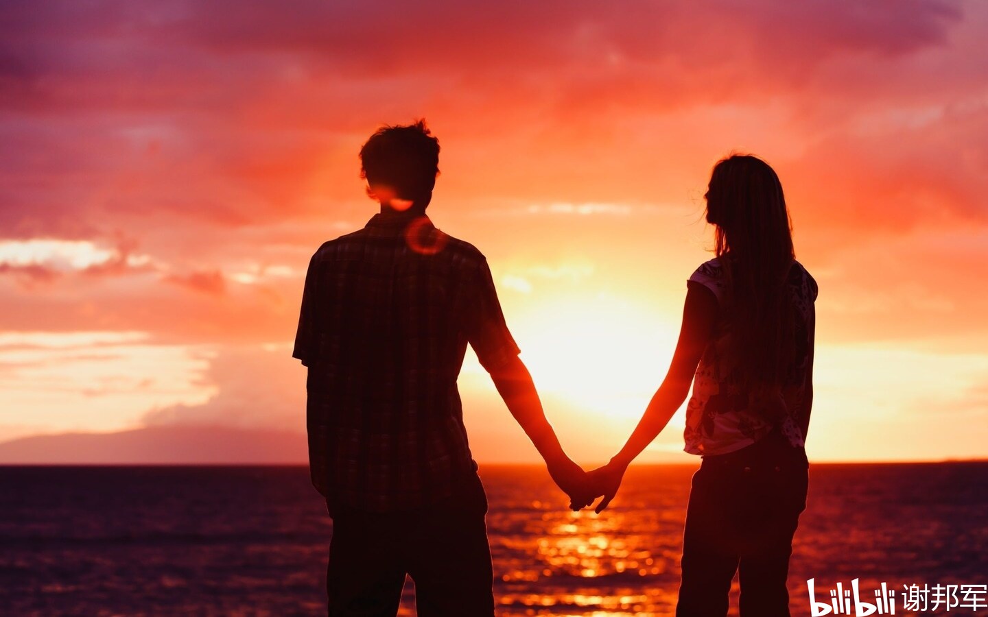 其实我想说:(谢童鞋回复) 茫茫人海遇见不容易,缘分让两个人相遇,相识