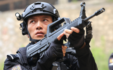 特警力量:第1集_电视剧_bilibili_哔哩哔哩