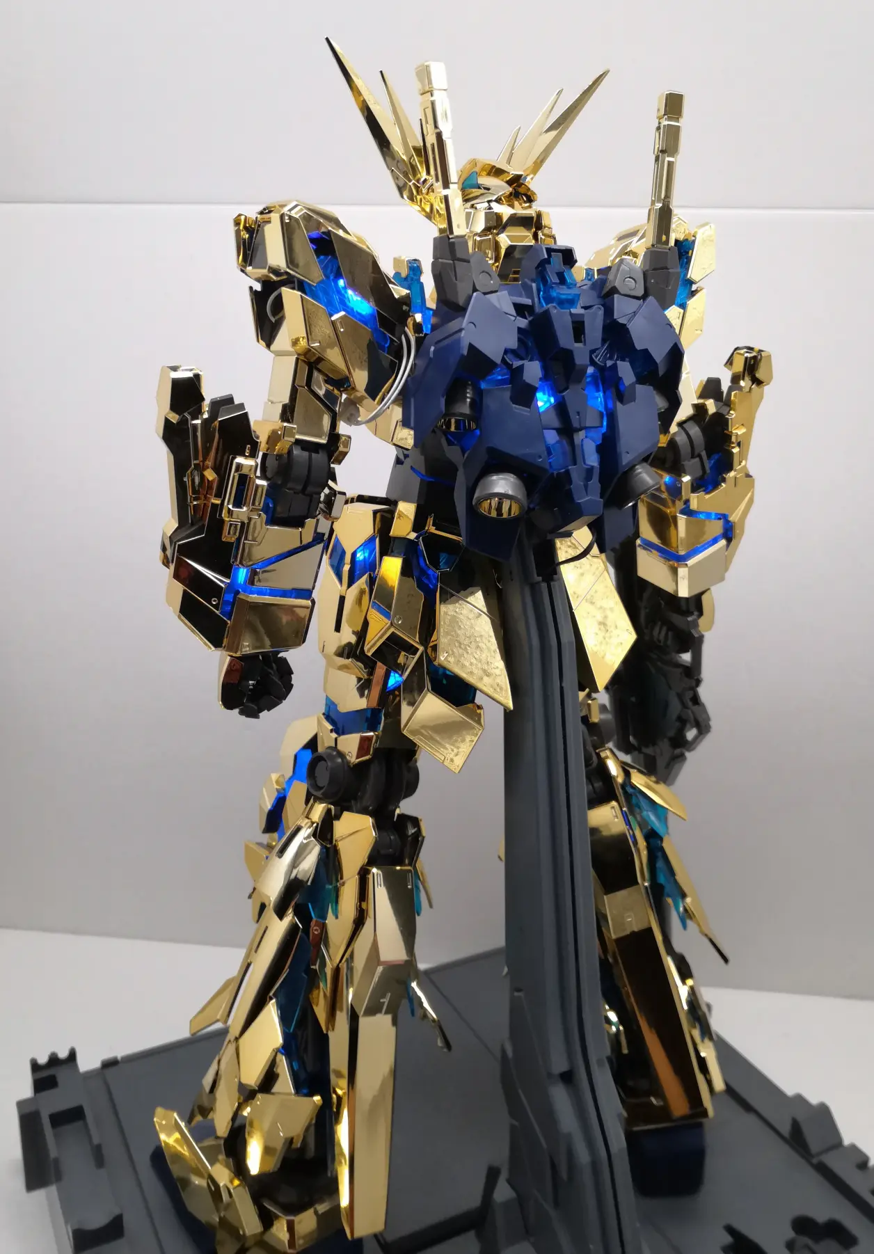 [叢雲重工]万代 pg rx-0 独角兽3号机 菲尼克斯