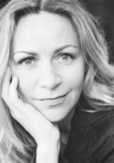 Billault, Christèle