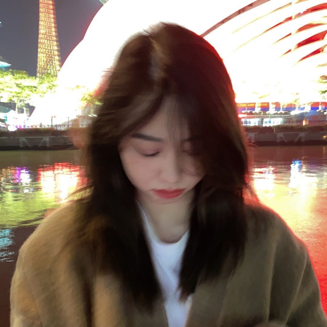 江江小可爱0