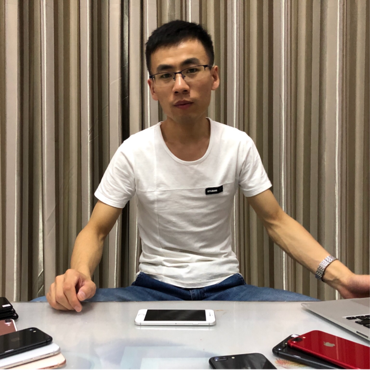 Apple正飞