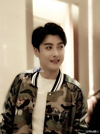 头图皮肤套装 ta的关注 18 ta的粉丝 ta还没有关注用户哦~ 周扒片