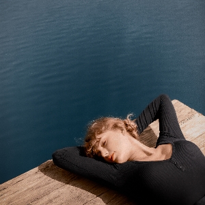 复仇者联盟4片段:浩克和孩子们合照片段 hulk out!