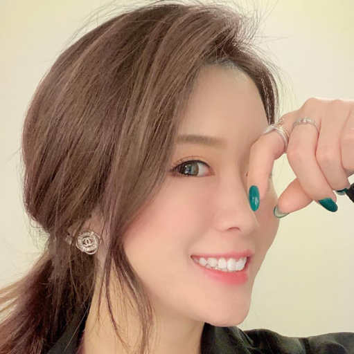 麒麟英语Lynn