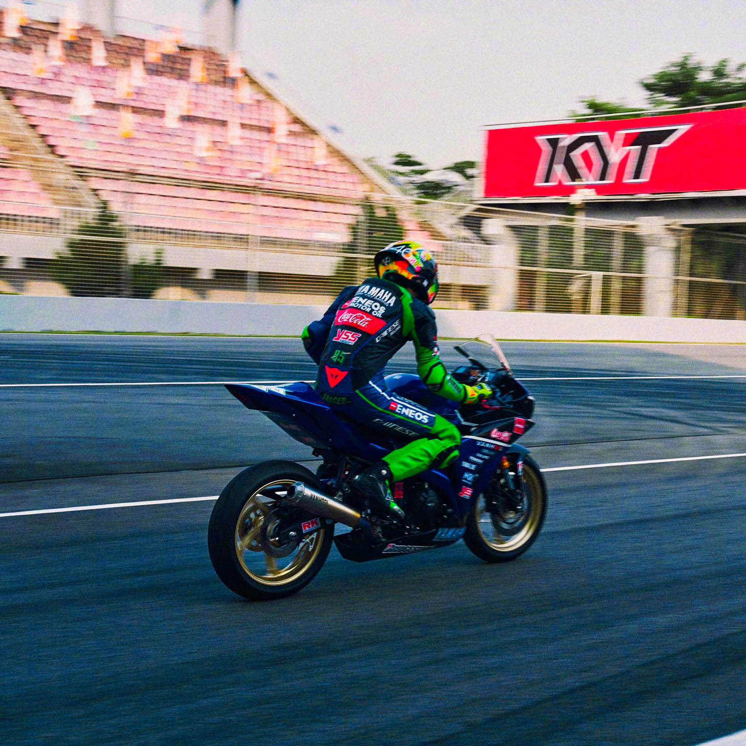 小冤家季向空王一博个人troublemaker