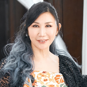 高橋洋子OFFICIAL
