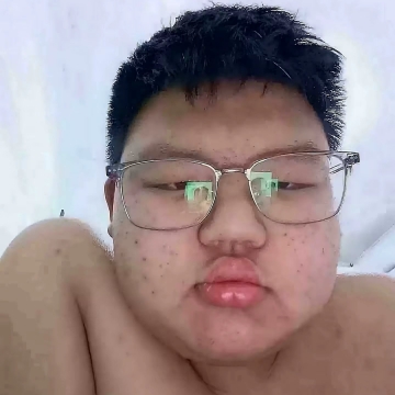 杨云沫