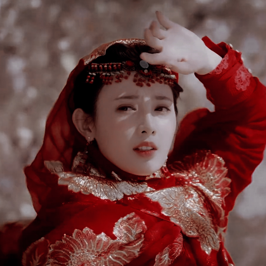 活动作品王一菲知鹤混剪桃花缘记