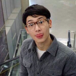 阿塔潘家的老阿姨