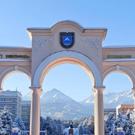 哈国立留学课代表