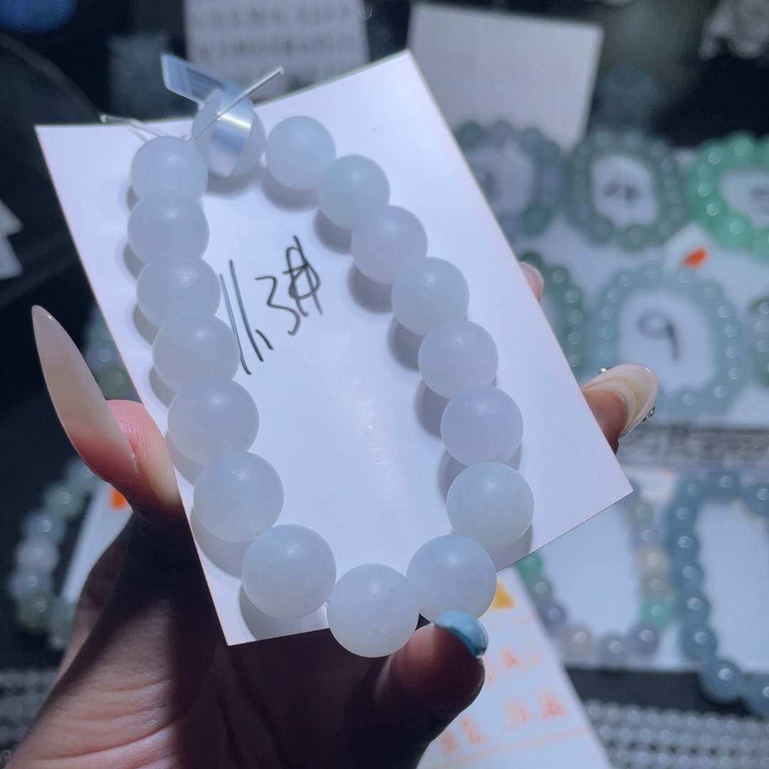 纯天然缅甸翡翠a货