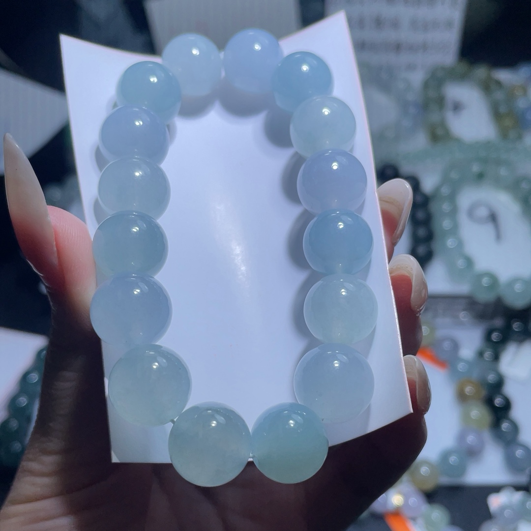 纯天然缅甸翡翠a货