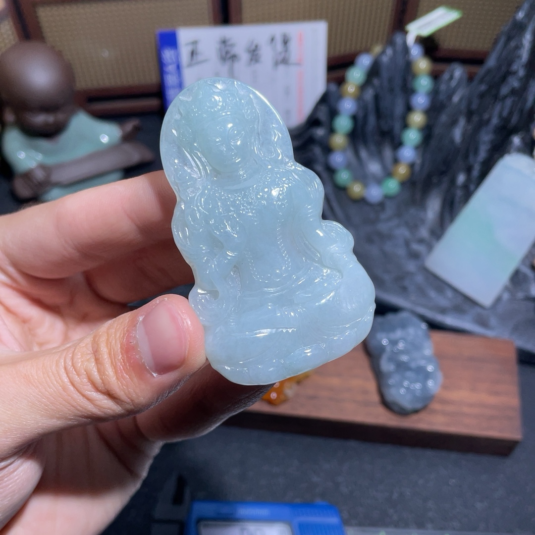 吊坠