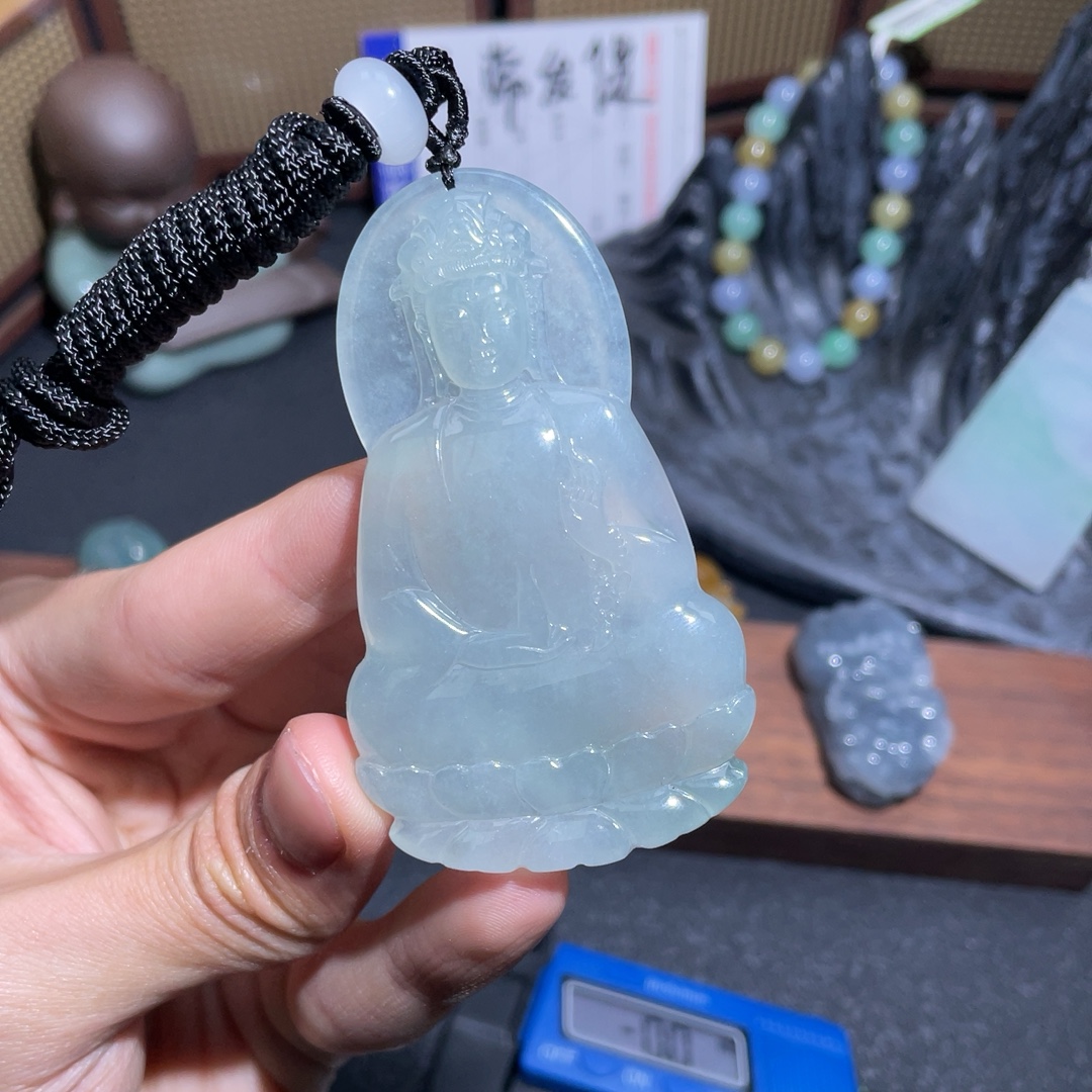 吊坠