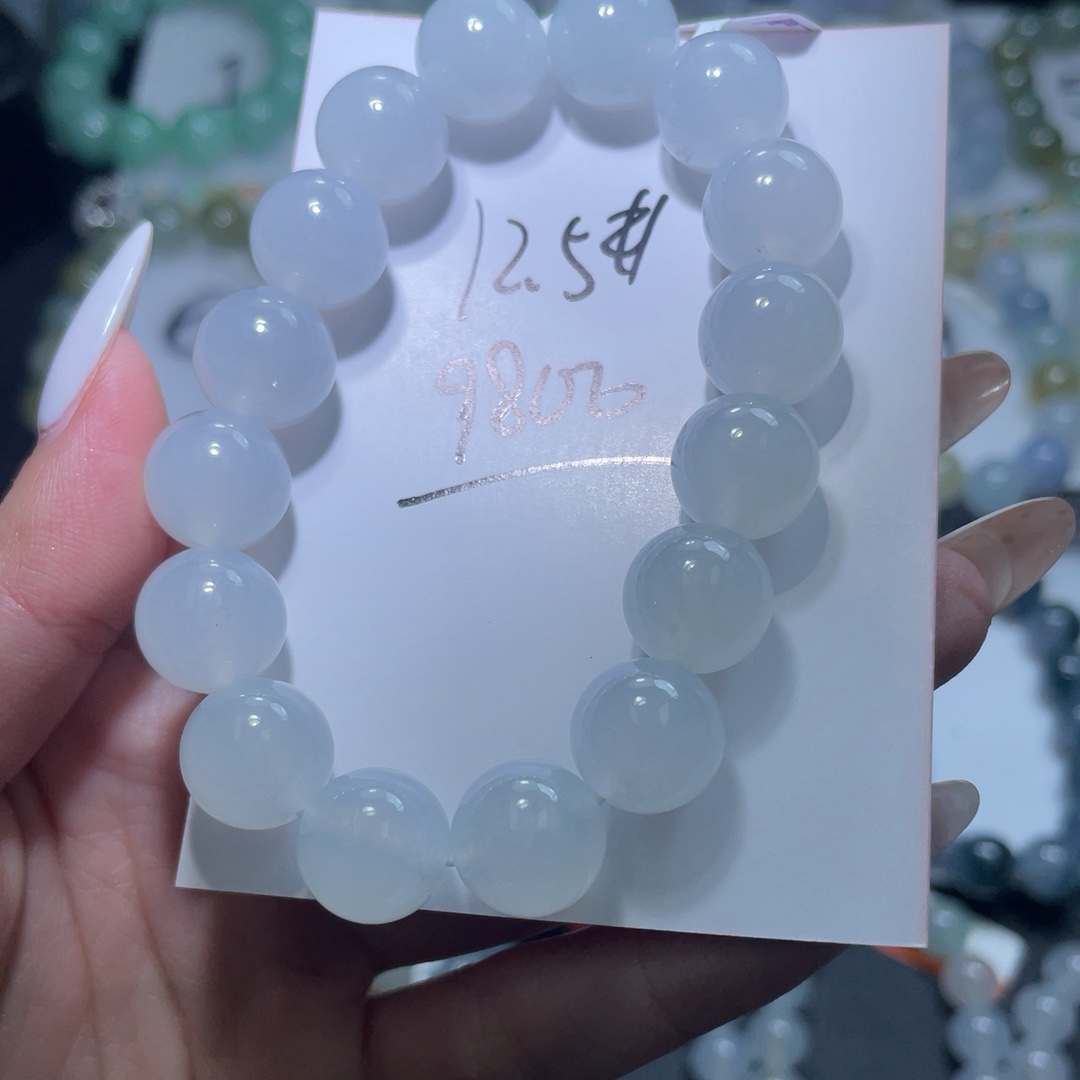 纯天然缅甸翡翠a货
