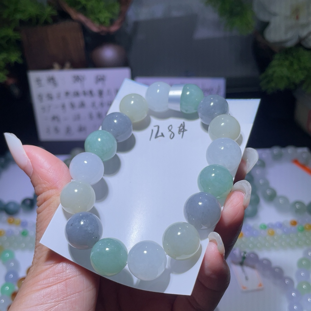 天然翡翠