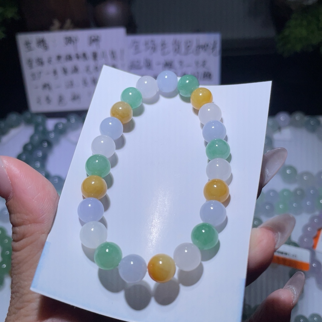 天然翡翠