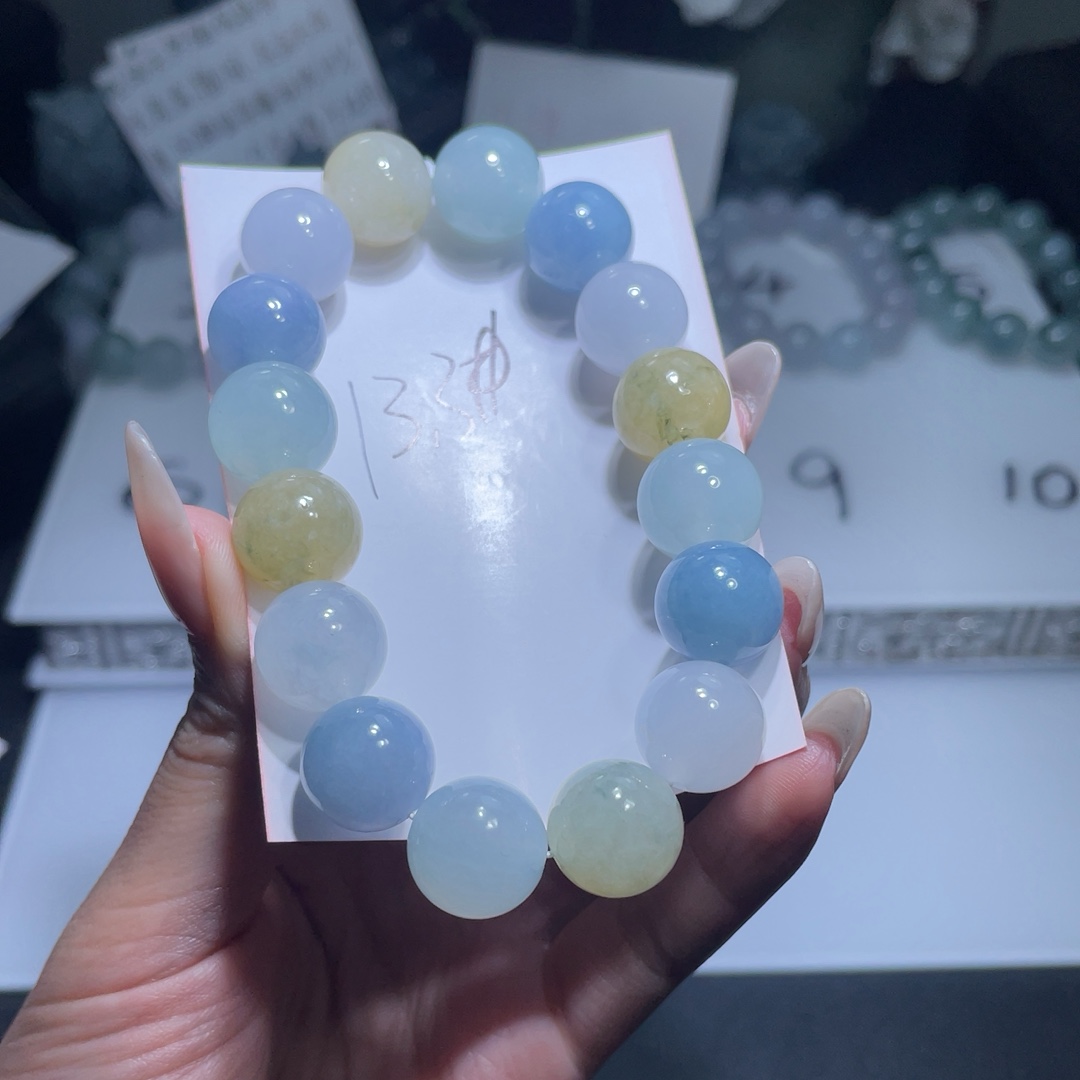 纯天然缅甸翡翠a货