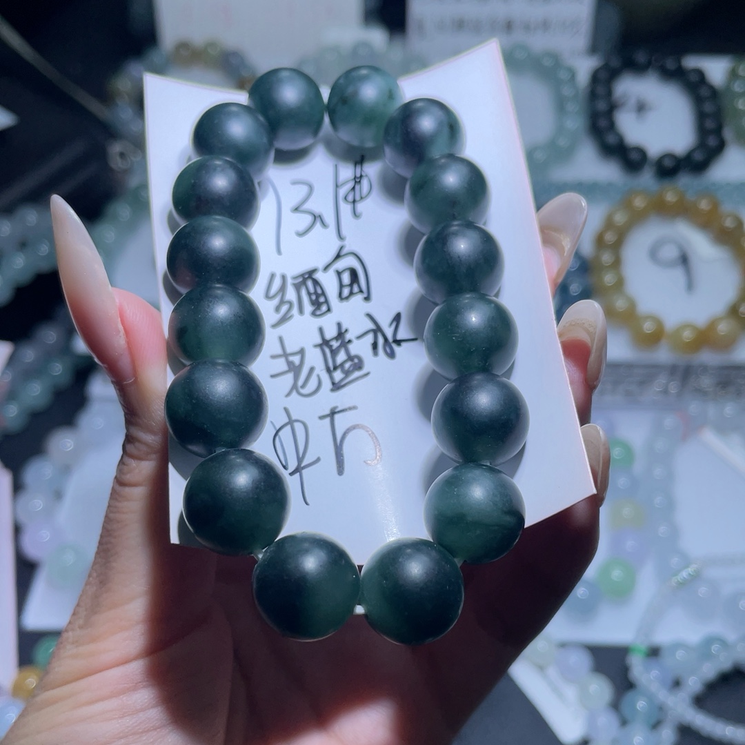 纯天然缅甸翡翠a货