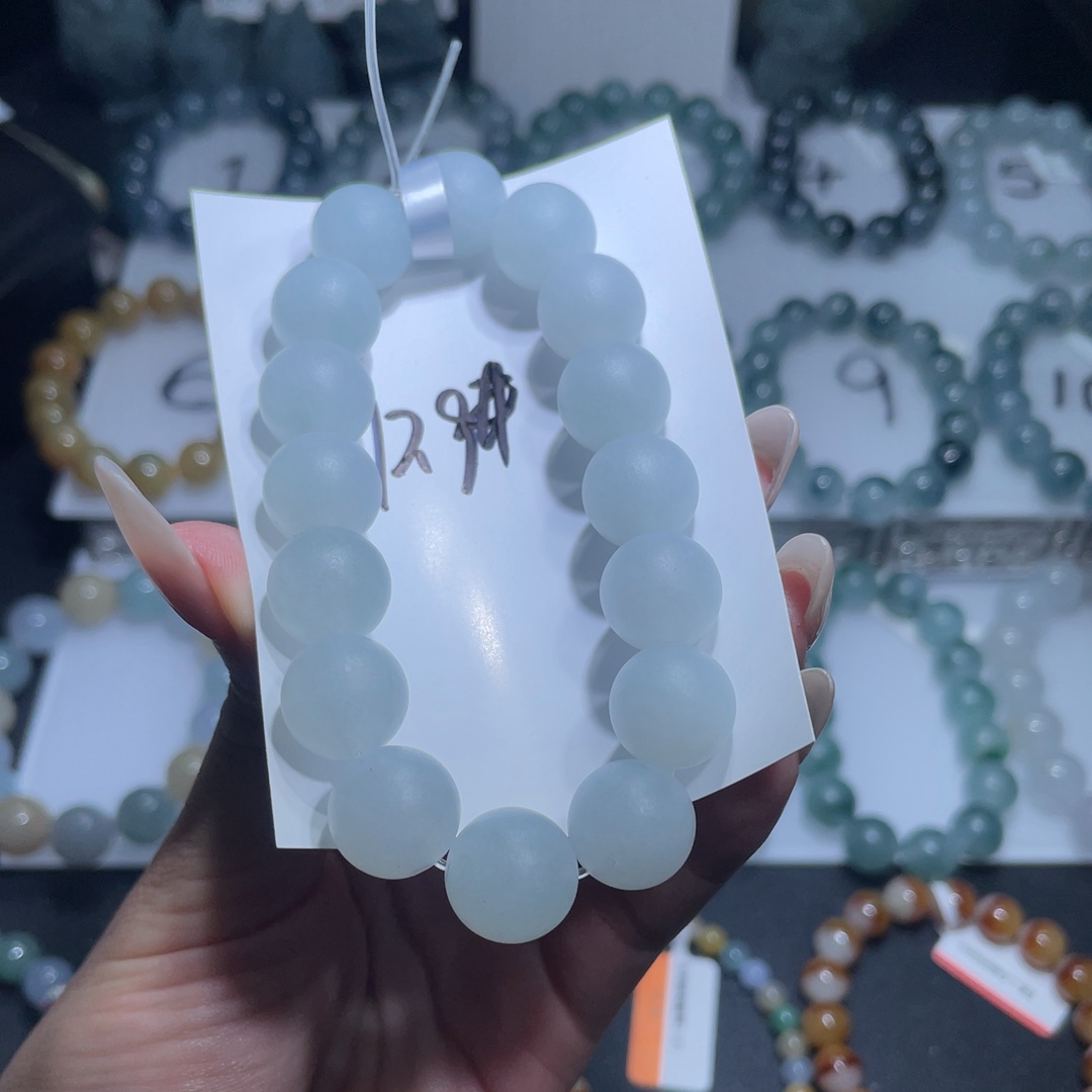 纯天然缅甸翡翠a货