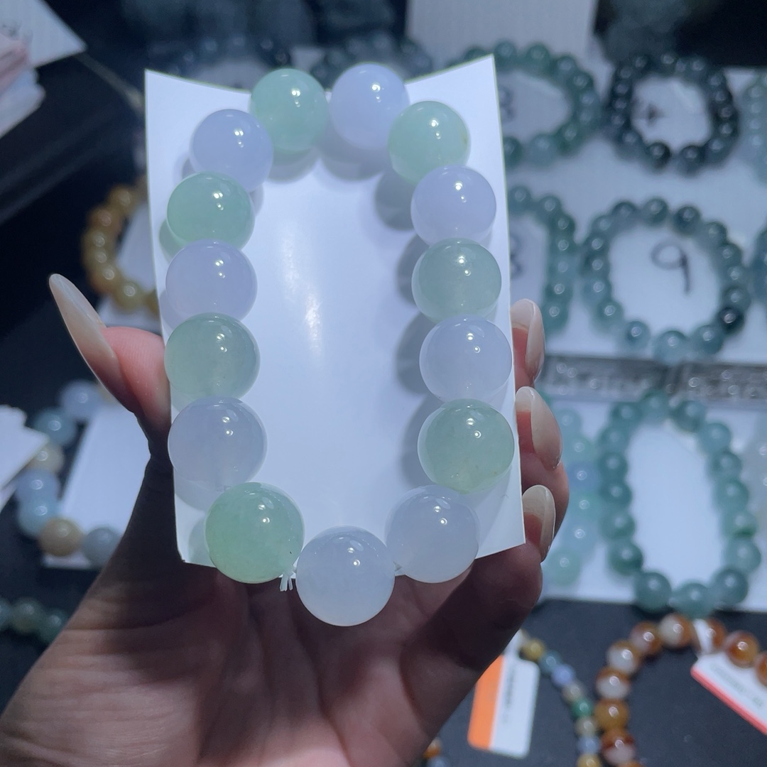 纯天然缅甸翡翠a货