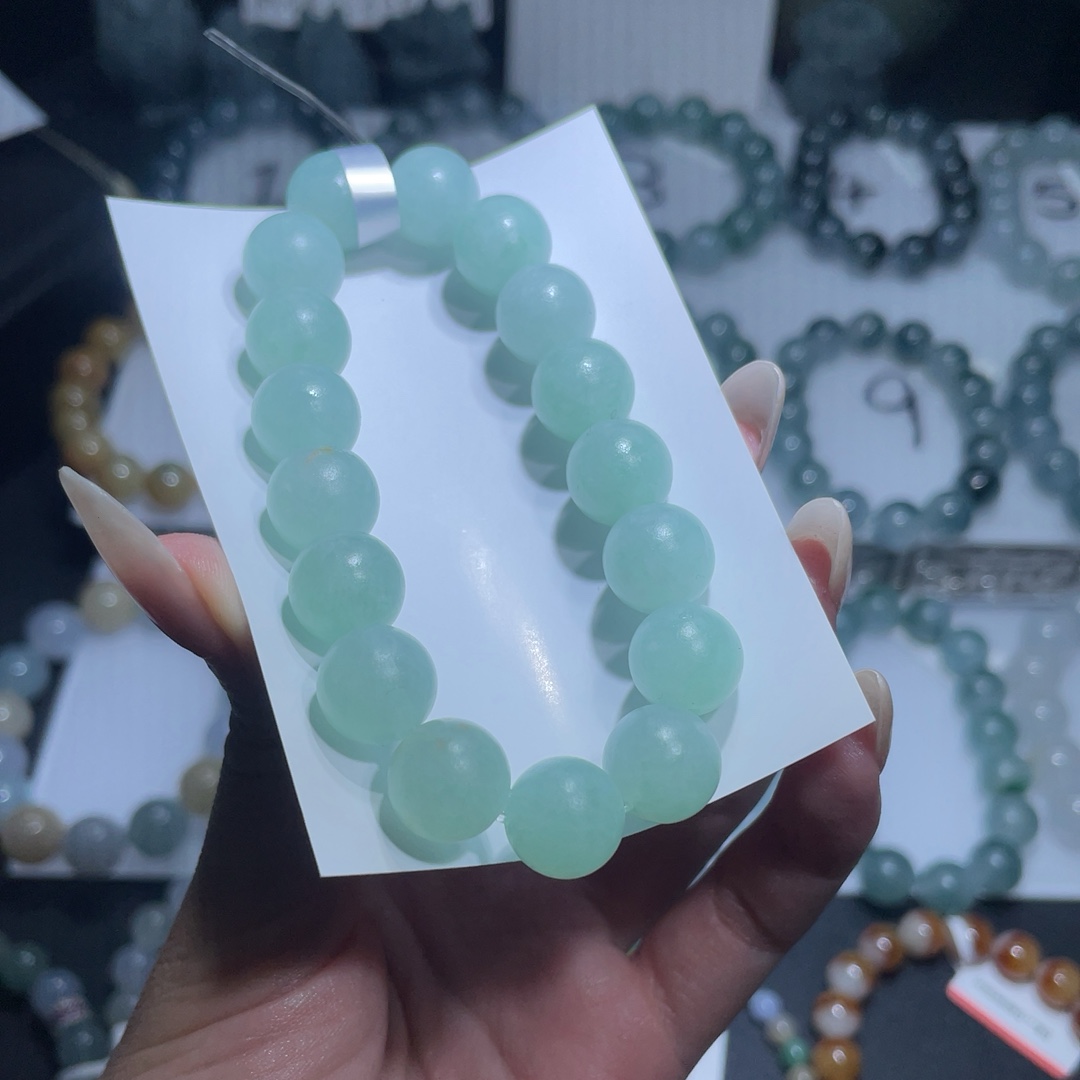 纯天然缅甸翡翠a货