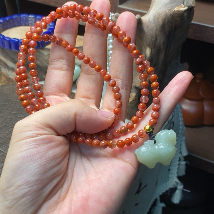南红搭配和田玉项链